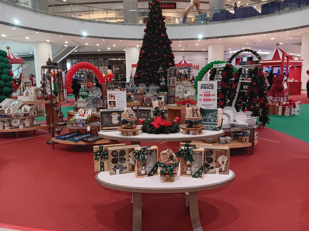 Dekayu di Lotte Mall Jakarta