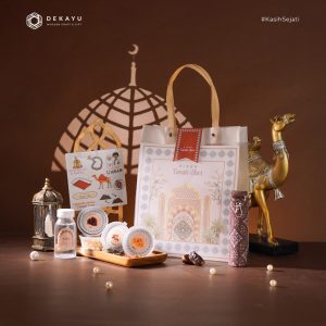 oleh oleh haji eksklusif MINA isi tas tray jati zamzam Dekayu